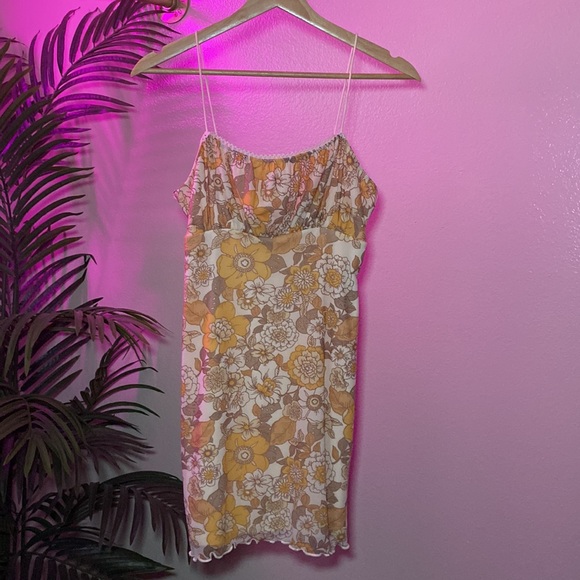 NWOT - FLORAL DRESS - FALL TONES - FOREVER 21 - NEVER WORN / NEW - Picture 6 of 14